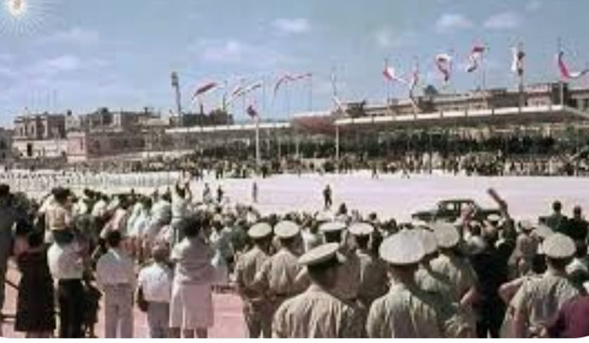 Crowds and uniformed personnel at Malta's 1964 independence ceremony